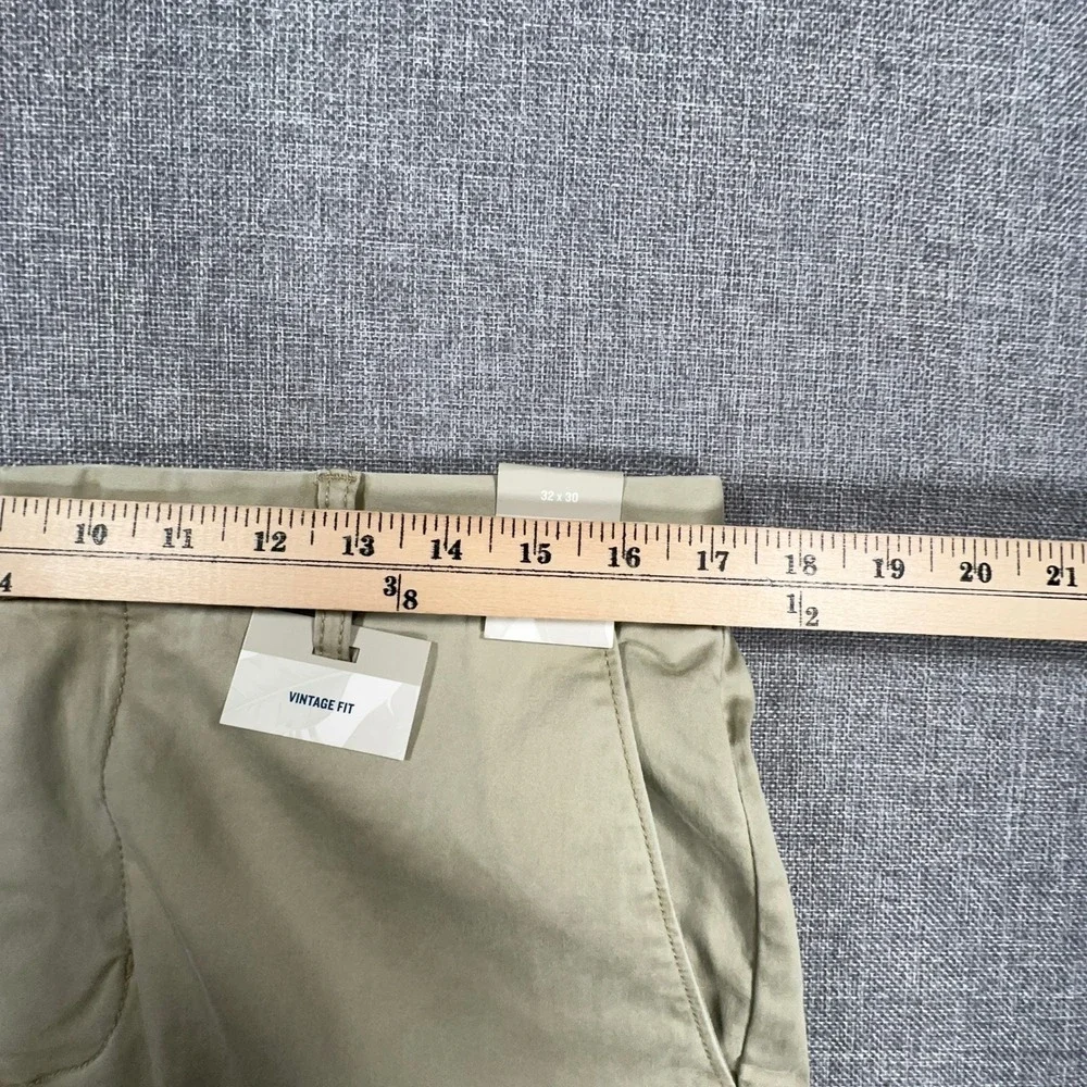 Tommy Bahama Boracay Flat Front Chino Pants Mens 32x30 Khaki Vintage Fit NEW